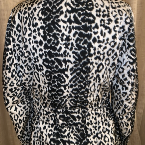 Jacket - Picture 2 of 6